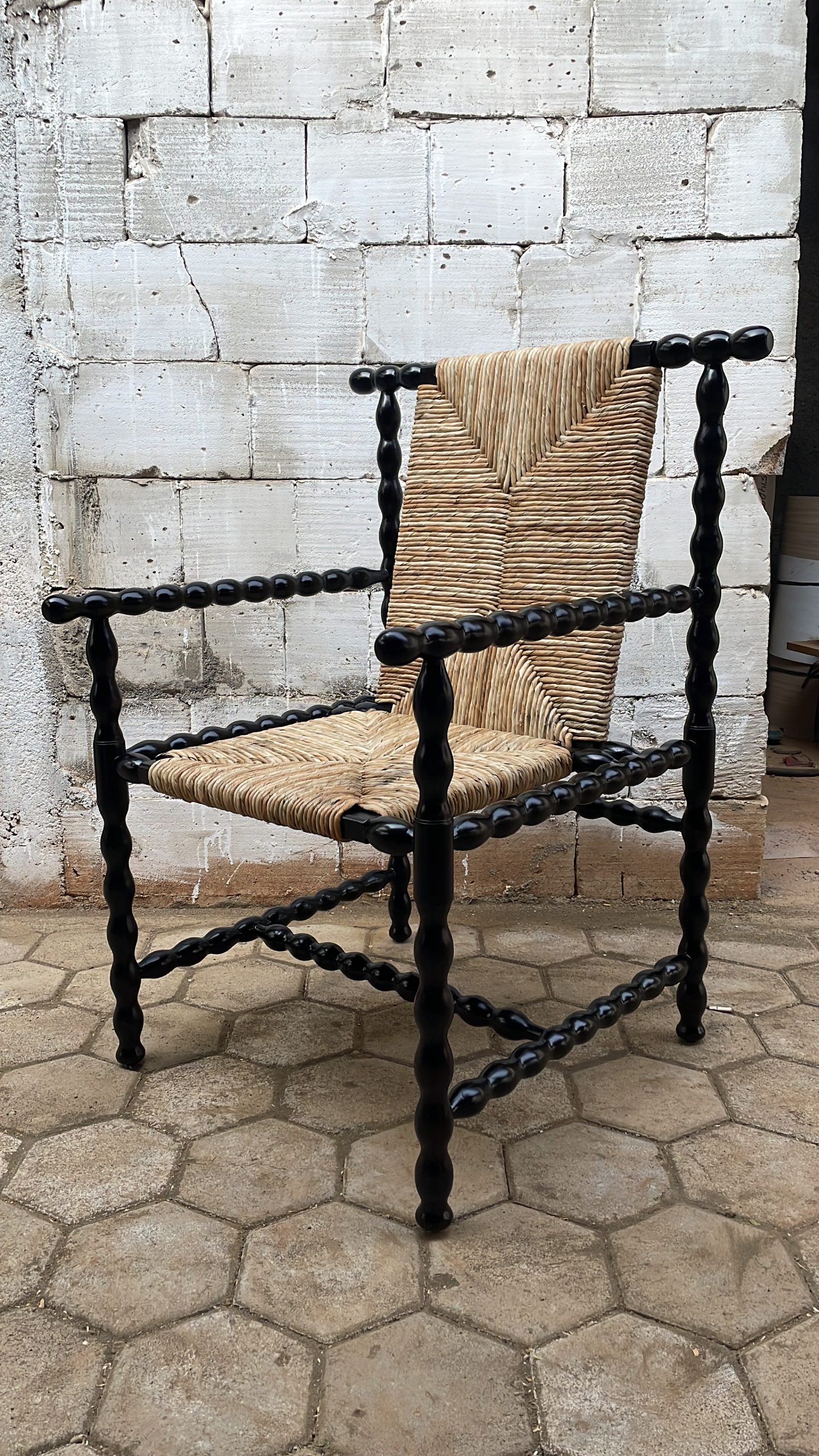 EGYP'S CHAIR - Gambar 2